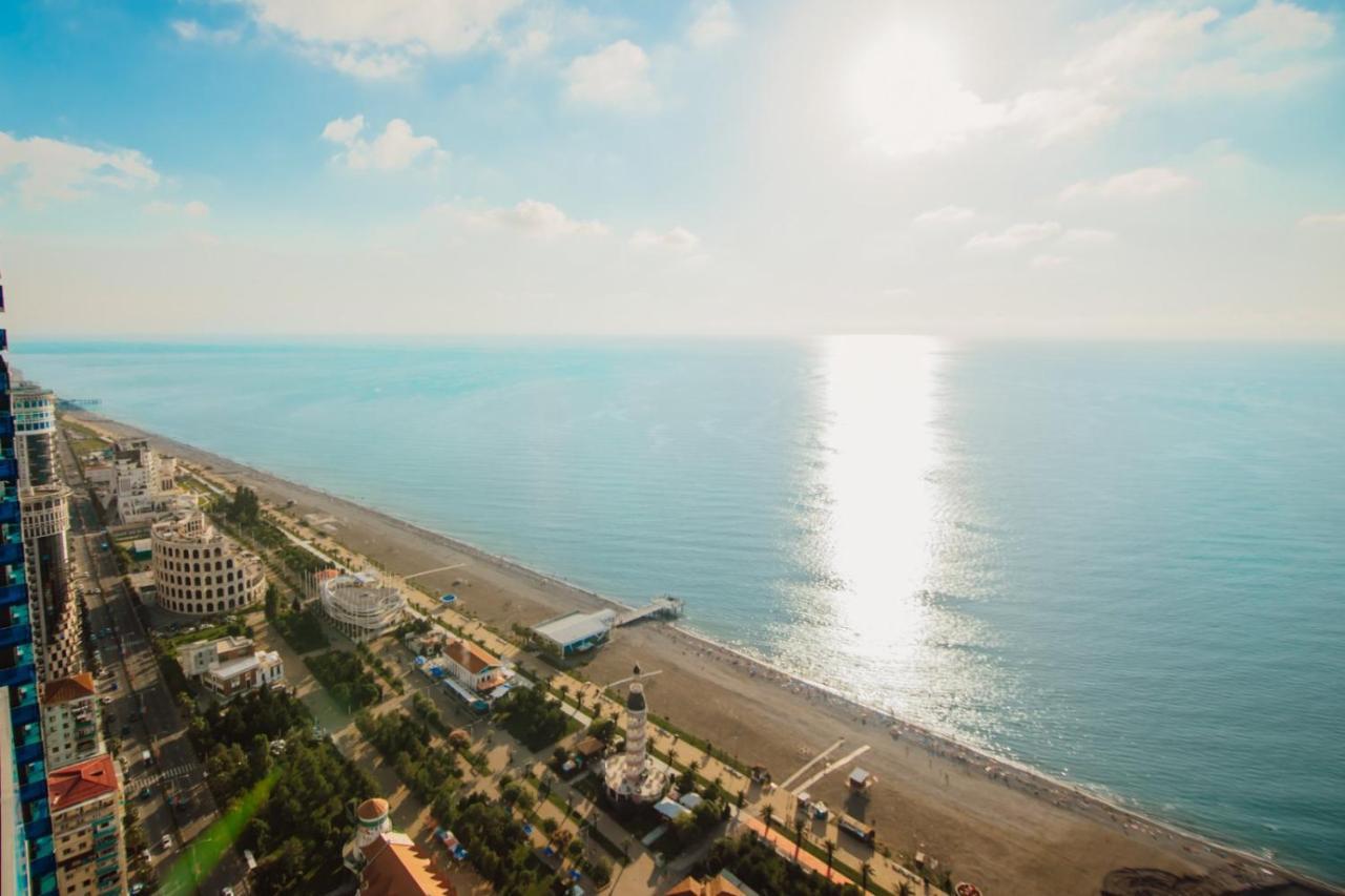 Orbi City Towers Batumi Exterior foto