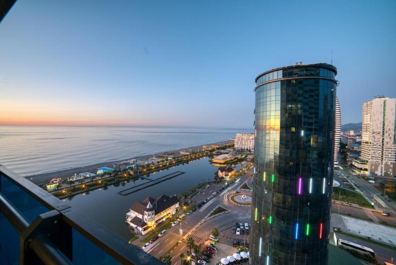 Orbi City Towers Batumi Exterior foto